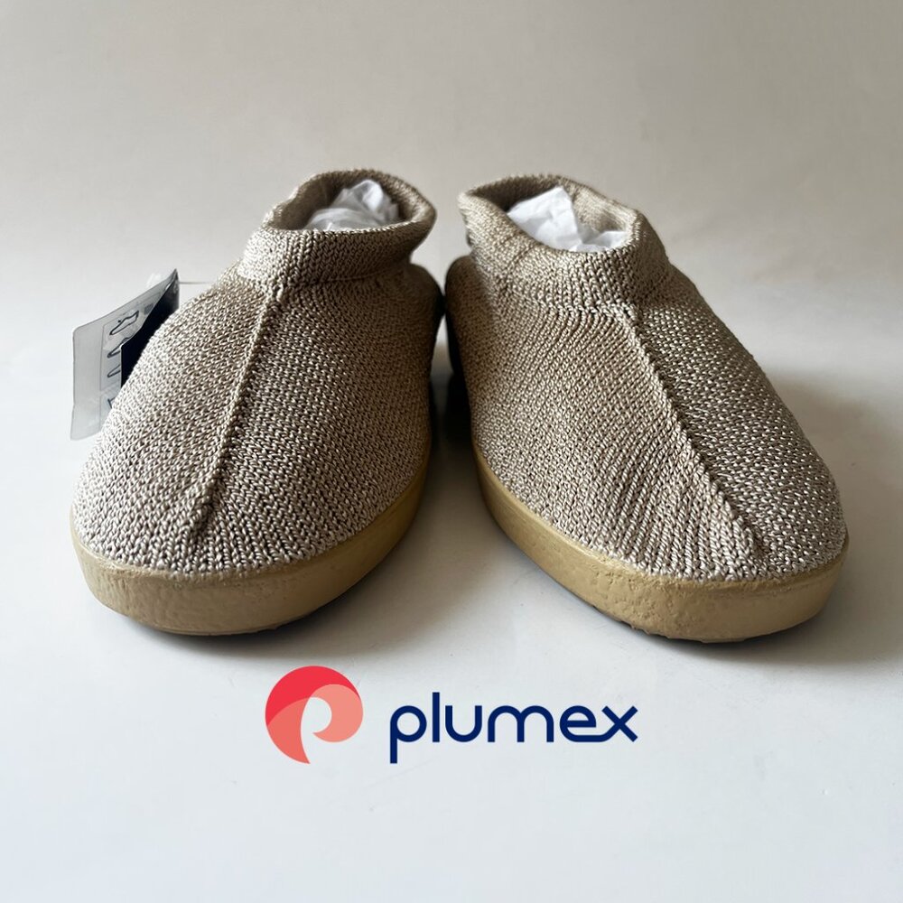 NWT Plumex 100 knit shoes, size 7/40 but fits a 9.5!